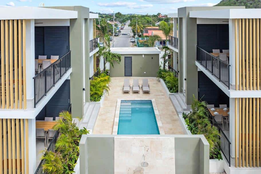 Mambo Apartments