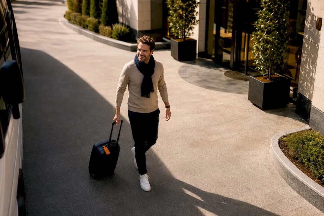 Vlucht en hotel combineren: slim boeken of losse tickets?